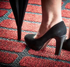 Forbo Coral Click 7823-7833-7873-7883 Cardinal Red фото 3 | FLOORDEALER